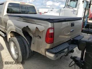 2008 Ford F-450 XL with VIN 1FTXW43R28EB55226, listed as a Copart auction lot 81526854 with 180,910 mi miles and Clean Title. Bid and sale history available at carsss.com. Image 6.