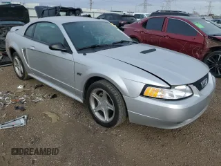 2000 Ford Mustang GT with VIN 1FAFP42X6YF295806, listed as a Copart auction lot 43957715 with 111,479 mi miles and Salvage Title. Bid and sale history available at carsss.com. Image 4.