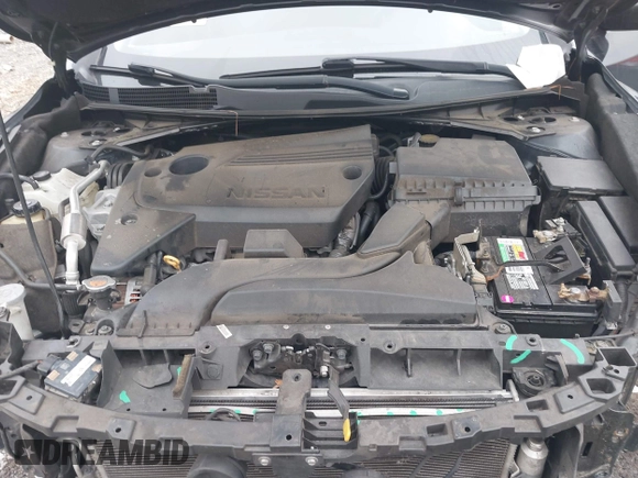 2018 Nissan Altima 2.5 S with VIN 1N4AL3AP9JC121401, listed as a IAAI auction lot 41508258 with 161,564 mi miles. Bid and sale history available at carsss.com. Image 10.