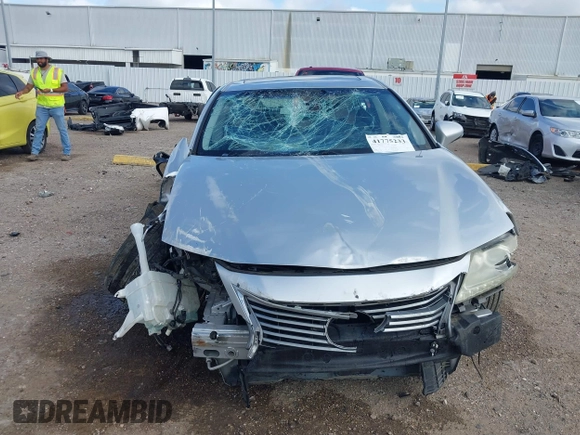 2013 Lexus ES 300h Hybrid with VIN JTHBW1GG5D2037179, listed as a IAAI auction lot 41775233 with 136,274 mi miles. Bid and sale history available at carsss.com. Image 13.