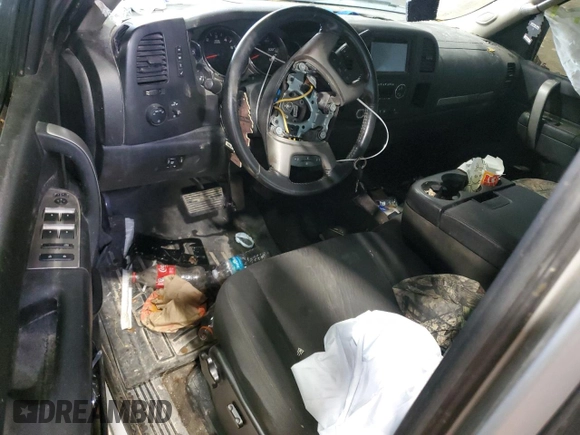 2011 Chevrolet Silverado 1500 LT with VIN 3GCPCSE04BG228091, listed as a Copart auction lot 54556475 with 161,925 mi miles and Clean Title. Bid and sale history available at DreamBid. Image 8.
