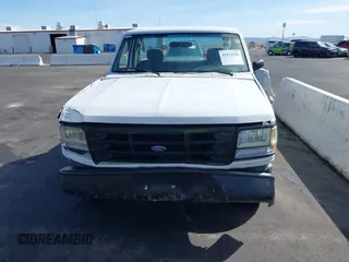 1995 Ford F-150 with VIN 1FTEF15Y0SLA56417, listed as a IAAI auction lot 41912598 with 205,158 mi miles. Bid and sale history available at carsss.com. Image 6.