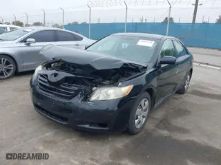 2007 Toyota Camry CE with VIN 4T1BE46K97U138533, listed as a IAAI auction lot 42034338 with 194,362 mi miles. Bid and sale history available at carsss.com. Image 2.