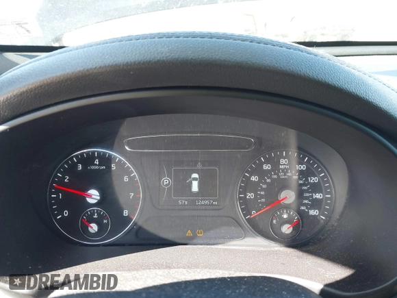 2017 Kia Sorento LX z VIN 5XYPGDA31HG278535, wystawiony jako IAAI lot #41578980 z przebiegiem 124 957 mil mil oraz . Historia ofert i sprzedaży dostępna na DreamBid. Obrazek 7.