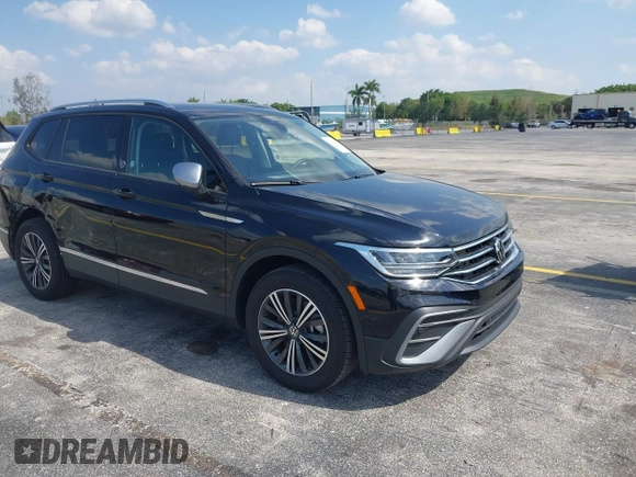 2024 Volkswagen Tiguan with VIN 3VVTB7AX6RM218502, listed as a IAAI auction lot 42063327 with 7,280 mi miles and . Bid and sale history available at DreamBid. Image 1.