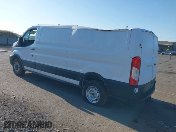 2023 Ford Transit Cargo с VIN 1FTBR1Y81PKB73281, выставлен на аукционе IAAI как лот 42132013 с пробегом 3 844 миль миль и . История ставок и продаж доступна на DreamBid. Изображение 3.
