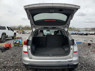 2019 Hyundai Tucson SE with VIN KM8J23A43KU891054, listed as a Copart auction lot 48322285 with 175,889 mi miles and Salvage Title. Bid and sale history available at carsss.com. Image 6.