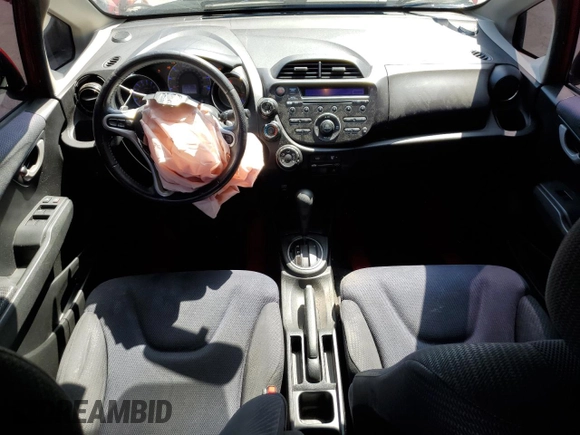2013 Honda Fit Sport с VIN JHMGE8H57DC071259, выставлен на аукционе Copart как лот 55482135 с пробегом 115 322 миль миль и Списание • Salvage title. История ставок и продаж доступна на DreamBid. Изображение 8.