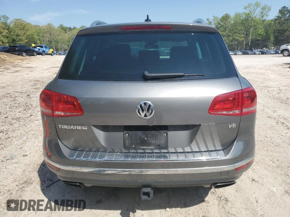 2016 Volkswagen Touareg Sport с VIN WVGEF9BP1GD012594, выставлен на аукционе Copart как лот 52438305 с пробегом 125 204 миль миль и Списание • Salvage title. История ставок и продаж доступна на DreamBid. Изображение 6.