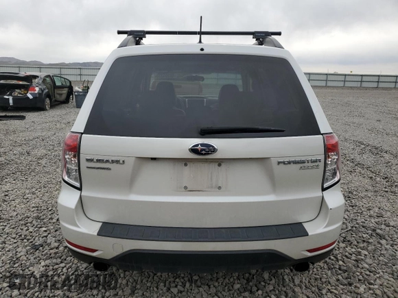 2013 Subaru Forester X Limited с VIN JF2SHAFC2DH432221, выставлен на аукционе Copart как лот 52303335 с пробегом 164 009 миль миль и Списание • Salvage title. История ставок и продаж доступна на DreamBid. Изображение 6.
