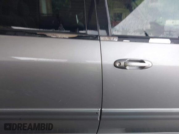 2004 Toyota Tundra SR5 with VIN 5TBDT441X4S465903, listed as a IAAI auction lot 42111517 with 283,929 mi miles and . Bid and sale history available at DreamBid. Image 13.