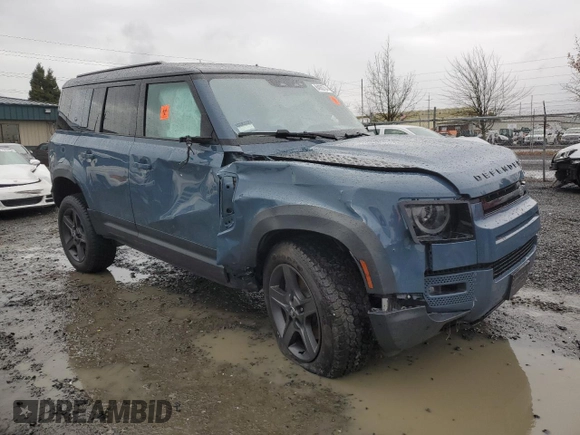 2020 Land Rover Defender HSE with VIN SALE9EEU9L2014386, listed as a Copart auction lot 84062764 with Not provided miles and Salvage title. Bid and sale history available at DreamBid. Image 4.