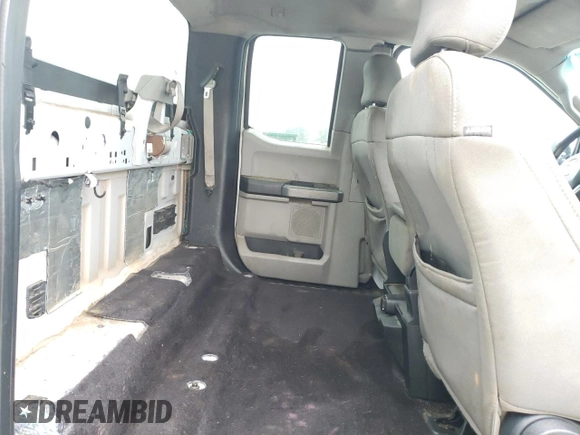 2016 Ford F-150 XL с VIN 1FTEX1CF5GKF33452, выставлен на аукционе Copart как лот 58073495 с пробегом 262 246 миль миль и Чистый • Clean title. История ставок и продаж доступна на DreamBid. Изображение 10.