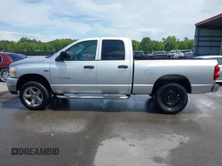 2007 Dodge 1500 SLT with VIN 1D7HU18257S191518, listed as a IAAI auction lot 42108231 with 163,756 mi miles. Bid and sale history available at carsss.com. Image 14.