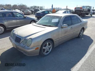 2001 Mercedes-Benz E-Class with VIN WDBJF65J61B251908, listed as a IAAI auction lot 41800893 with 187,178 mi miles. Bid and sale history available at carsss.com. Image 2.