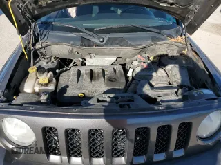 2014 Jeep Patriot Sport with VIN 1C4NJRBB8ED924658, listed as a Copart auction lot 42917435 with 151,953 mi miles and Salvage Title. Bid and sale history available at carsss.com. Image 12.