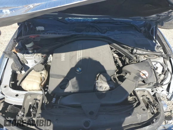 2013 BMW 3 Series 335i with VIN WBA3A9C50DF475654, listed as a Copart auction lot 43611075 with 333,333 mi miles and Clean Title. Bid and sale history available at carsss.com. Image 11.
