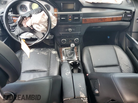 2012 Mercedes-Benz GLK 350 with VIN WDCGG8HB0CF934542, listed as a Copart auction lot 64472324 with 146,933 mi miles and Non Repairable. Bid and sale history available at DreamBid. Image 8.