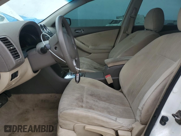 2010 Nissan Altima S z VIN 1N4AL2AP6AN452774, wystawiony jako Copart lot #58274625 z przebiegiem 212 172 mil mil oraz Szkoda całkowita • Salvage title. Historia ofert i sprzedaży dostępna na DreamBid. Obrazek 7.