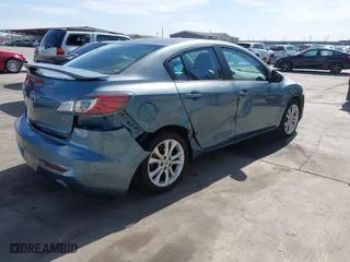 2011 Mazda Mazda3 s Sport with VIN JM1BL1U68B1419411, listed as a IAAI auction lot 41798083 with 105,314 mi miles. Bid and sale history available at carsss.com. Image 4.