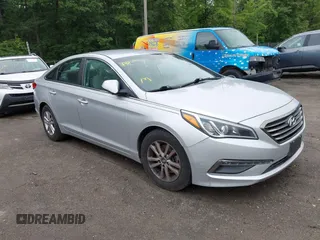 2015 Hyundai Sonata Eco z VIN 5NPE24AA1FH114177, wystawiony jako IAAI lot #42463963 z przebiegiem 136 103 mil mil oraz . Historia ofert i sprzedaży dostępna na DreamBid. Obrazek 1.