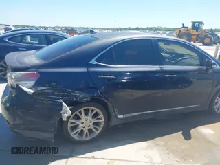 2010 Lexus HS 250h with VIN JTHBB1BAXA2000929, listed as a IAAI auction lot 42067247 with 175,452 mi miles. Bid and sale history available at carsss.com. Image 6.
