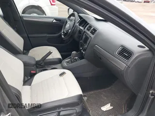 2016 Volkswagen Jetta Sport z VIN 3VWD17AJ8GM292211, wystawiony jako IAAI lot #42371317 z przebiegiem 142 360 mil mil oraz . Historia ofert i sprzedaży dostępna na DreamBid. Obrazek 5.