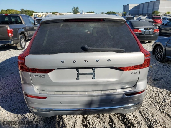2023 Volvo XC60 Plus Bright Theme with VIN YV4L12DN8P1283289, listed as a Copart auction lot 82109494 with 12,365 mi miles and Salvage Title. Bid and sale history available at carsss.com. Image 6.