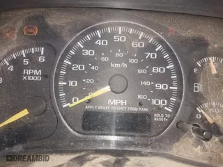 2001 Chevrolet Silverado 1500 LS with VIN 1GCEK14T11Z103743, listed as a IAAI auction lot 41300118 with 1 mi miles. Bid and sale history available at carsss.com. Image 15.