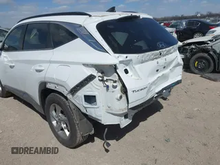 2022 Hyundai Tucson SEL with VIN 5NMJB3AE5NH003705, listed as a IAAI auction lot 41841086 with 36,568 mi miles. Bid and sale history available at carsss.com. Image 17.