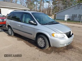 2005 Chrysler Town & Country with VIN 1C4GP45R55B238222, listed as a IAAI auction lot 41780737 with 166,880 mi miles. Bid and sale history available at carsss.com. Image 1.
