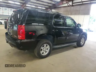 2012 GMC Yukon SLT z VIN 1GKS2CE05CR167004, wystawiony jako Copart lot #60663375 z przebiegiem 233 320 mil mil oraz Czysty tytuł • Clean title. Historia ofert i sprzedaży dostępna na DreamBid. Obrazek 3.