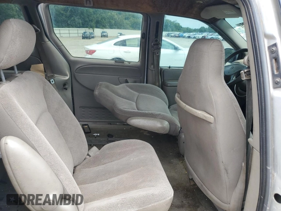 2003 Dodge Caravan SE with VIN 1D4GP25383B146585, listed as a Copart auction lot 59045495 with Not provided miles and Non repairable. Bid and sale history available at DreamBid. Image 11.