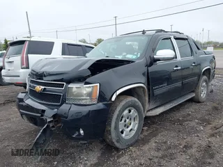 2013 Chevrolet Avalanche LS with VIN 3GNMCEE03DG312465, listed as a IAAI auction lot 42216267 with 102,483 mi miles and . Bid and sale history available at DreamBid. Image 2.