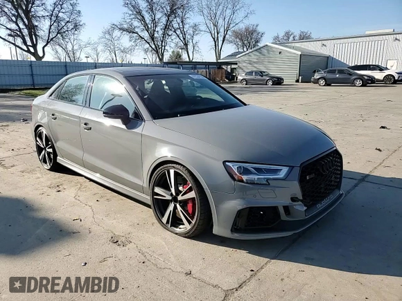 2019 Audi RS 3 z VIN WUABWGFF5KA906737, wystawiony jako Copart lot #41534155 z przebiegiem 22 784 mil mil oraz Szkoda całkowita • Salvage title. Historia ofert i sprzedaży dostępna na DreamBid. Obrazek 11.