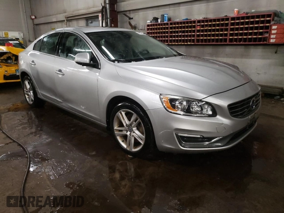 2015 Volvo S60 T5 Premier with VIN YV1612TB4F2304312, listed as a Copart auction lot 88788935 with 98,941 mi miles and Salvage Title. Bid and sale history available at carsss.com. Image 4.