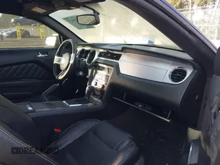 2014 Ford Mustang V6 with VIN 1ZVBP8EM2E5243069, listed as a IAAI auction lot 41725527 with 113,692 mi miles. Bid and sale history available at carsss.com. Image 5.