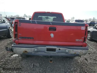 2004 GMC Sierra 1500 SLT with VIN 1GTEK19TX4E363269, listed as a Copart auction lot 44167365 with 224,933 mi miles and Salvage Title. Bid and sale history available at carsss.com. Image 6.