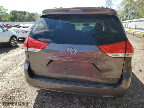 2013 Toyota Sienna XLE AAS with VIN 5TDYK3DC0DS324068, listed as a Copart auction lot 49997115 with 139,407 mi miles and Salvage Title. Bid and sale history available at carsss.com. Image 6.