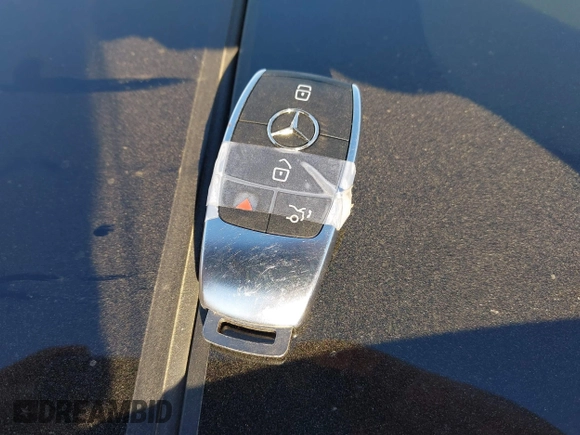 2023 Mercedes-Benz EQB 350 z VIN W1N9M1DB9PN017401, wystawiony jako IAAI lot #40860241 z przebiegiem 16 335 mil mil oraz . Historia ofert i sprzedaży dostępna na DreamBid. Obrazek 11.