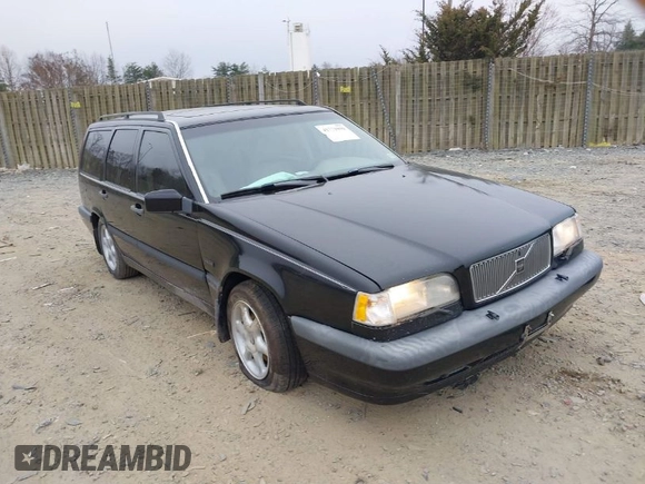 1996 Volvo 850 с VIN YV1LW5549T2173250, выставлен на аукционе IAAI как лот 41773998 с пробегом 224 384 миль миль и . История ставок и продаж доступна на DreamBid. Изображение 1.