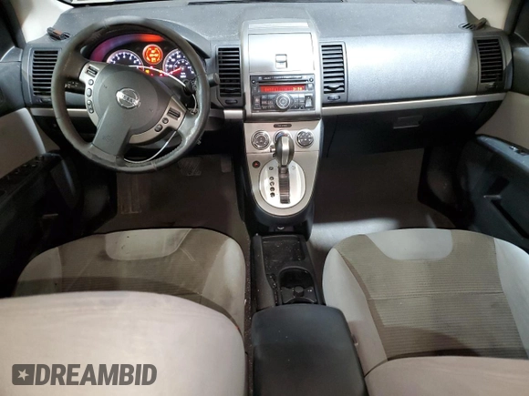2011 Nissan Sentra S z VIN 3N1AB6AP4BL653890, wystawiony jako Copart lot #61950315 z przebiegiem 105 492 mil mil oraz Szkoda całkowita • Salvage title. Historia ofert i sprzedaży dostępna na DreamBid. Obrazek 8.