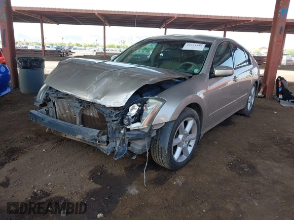 2005 Nissan Maxima SE with VIN 1N4BA41E55C873827, listed as a IAAI auction lot 42433330 with 173,473 mi miles and . Bid and sale history available at DreamBid. Image 2.