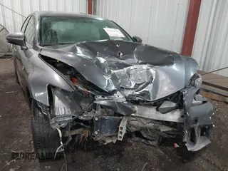 2014 Lexus IS 350 with VIN JTHCE1D26E5003672, listed as a IAAI auction lot 42563800 with 206,201 mi miles and . Bid and sale history available at DreamBid. Image 6.