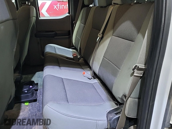 2019 Ford F-150 XL with VIN 1FTEX1EPXKKD65354, listed as a IAAI auction lot 42200317 with 199,427 mi miles. Bid and sale history available at carsss.com. Image 1.