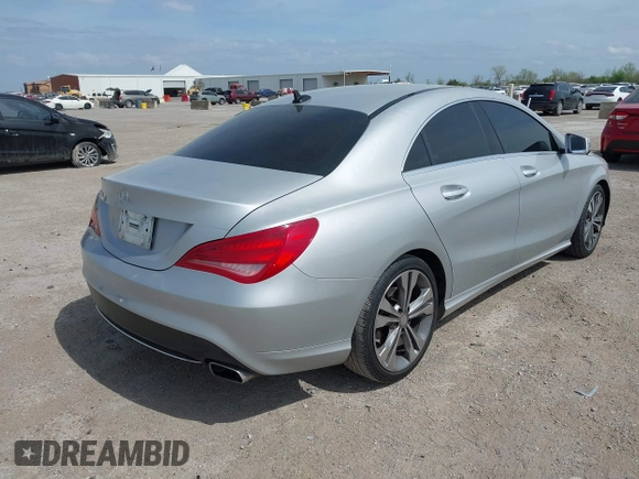 2014 Mercedes-Benz CLA 250 z VIN WDDSJ4EBXEN043087, wystawiony jako IAAI lot #41895670 z przebiegiem 127 787 mil mil oraz . Historia ofert i sprzedaży dostępna na DreamBid. Obrazek 4.