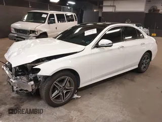2023 Mercedes-Benz E 350 z VIN W1KZF8EB2PB137329, wystawiony jako IAAI lot #42160967 z przebiegiem 8 718 mil mil oraz . Historia ofert i sprzedaży dostępna na DreamBid. Obrazek 19.