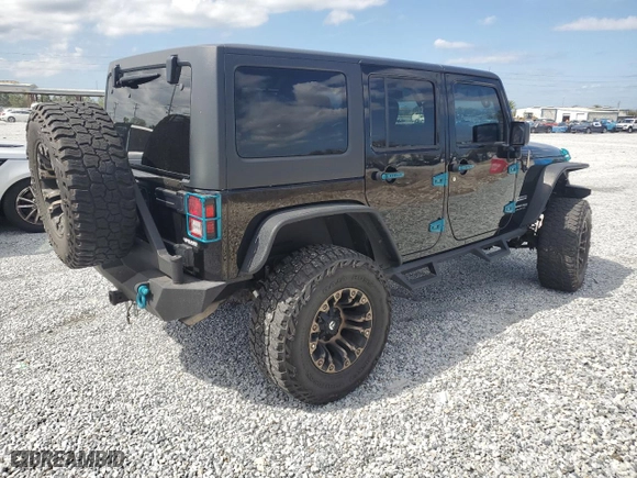 2018 Jeep Wrangler JK Unlimited Sport S with VIN 1C4HJWDG0JL882703, listed as a Copart auction lot 45853765 with 92,510 mi miles and Salvage Title. Bid and sale history available at carsss.com. Image 3.