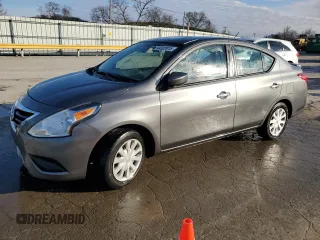 2016 Nissan Versa S z VIN 3N1CN7APXGL821951, wystawiony jako Copart lot #44920915 z przebiegiem 158 160 mil mil oraz Szkoda całkowita • Salvage title. Historia ofert i sprzedaży dostępna na DreamBid. Obrazek 1.