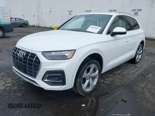 2021 Audi Q5 Prestige with VIN WA1CAAFY8M2099653, listed as a IAAI auction lot 41903022 with 27,611 mi miles. Bid and sale history available at carsss.com. Image 2.